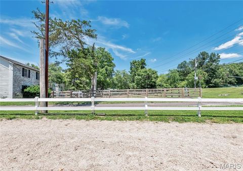 Tiny photo for 2315 Baxter Road, Chesterfield, MO 63017 (MLS # 26000634)