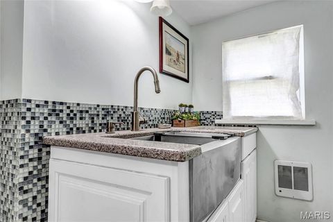 Tiny photo for 2315 Baxter Road, Chesterfield, MO 63017 (MLS # 26000634)