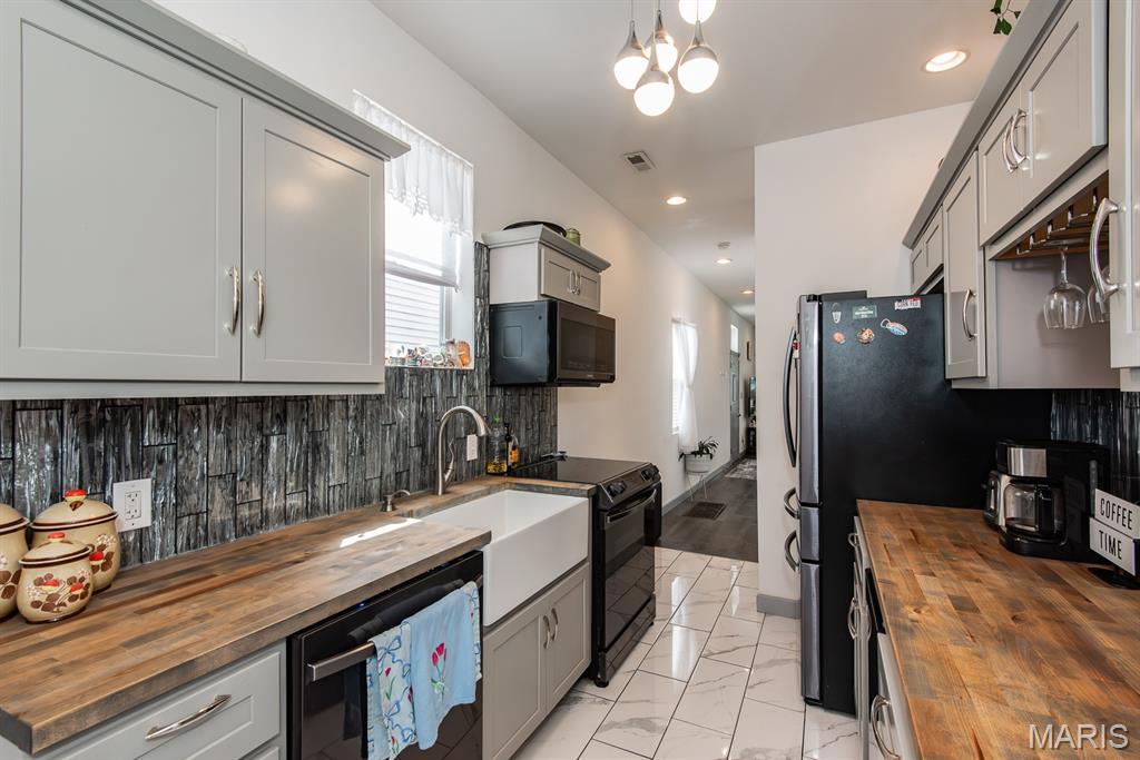 Shields Add - Residential