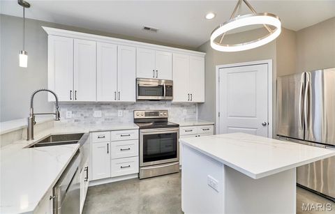 Tiny photo for 200 S Kirkwood Road, Kirkwood, MO 63122 (MLS # 26023586)