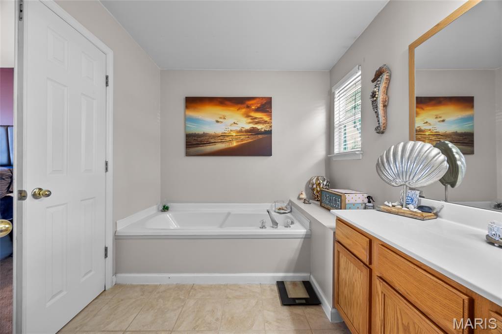 O'Fallon, Missouri 63366, United States, 3 Bedrooms Bedrooms, ,3 BathroomsBathrooms,Residential,Pending,135339