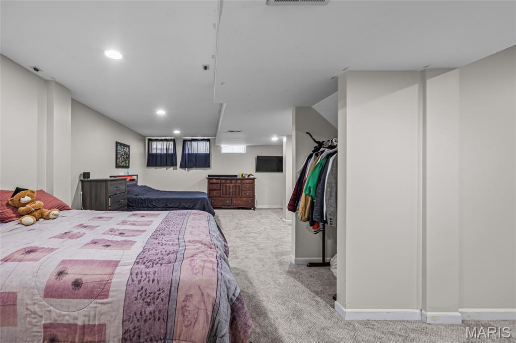 O'Fallon, Missouri 63366, United States, 3 Bedrooms Bedrooms, ,3 BathroomsBathrooms,Residential,Pending,135339