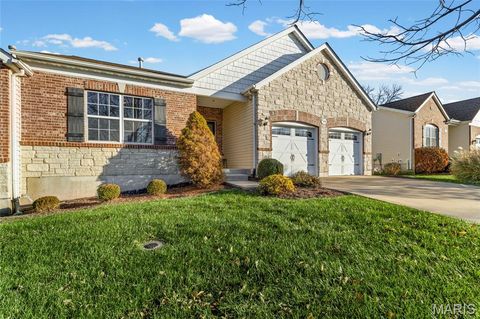 Tiny photo for 104 Amiot Court, Chesterfield, MO 63146 (MLS # 25078736)