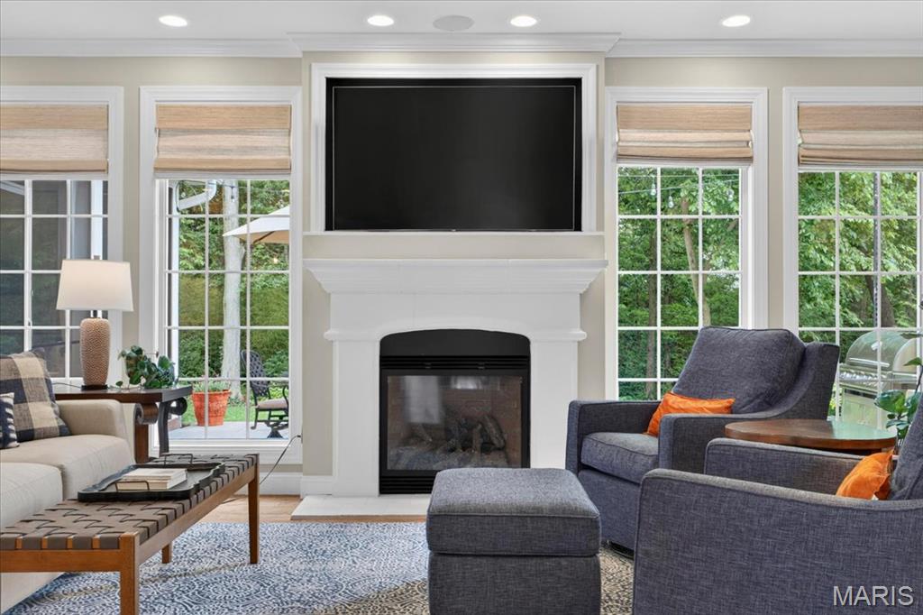 McKnight Estate - Residential