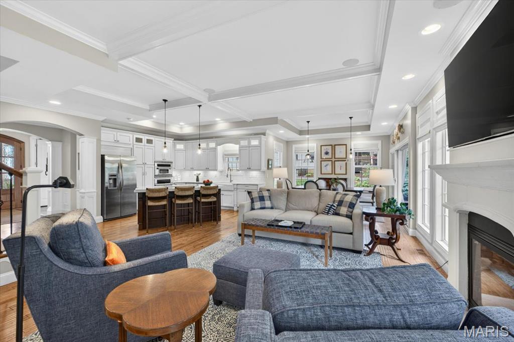 McKnight Estate - Residential