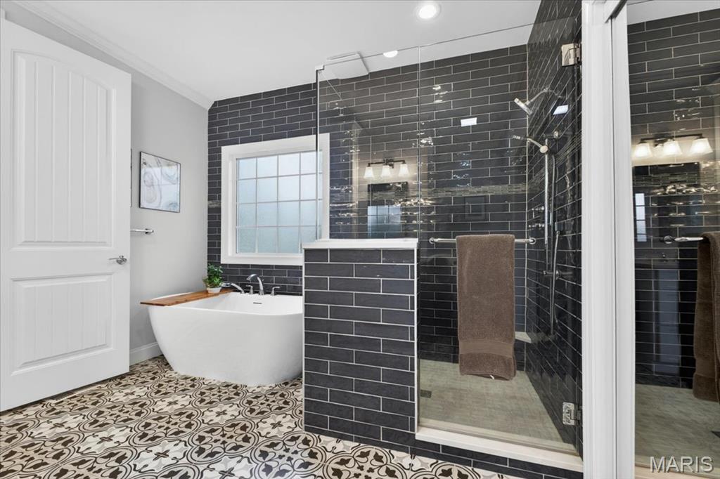 McKnight Estate - Residential
