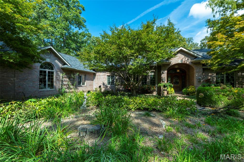 Photo of 8355 County Rd 621, Cape Girardeau, MO 63701 (MLS # 26061848)