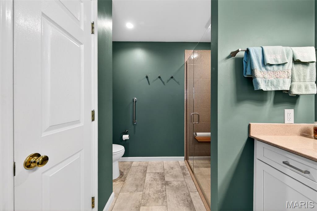 Christopher Winds - Residential