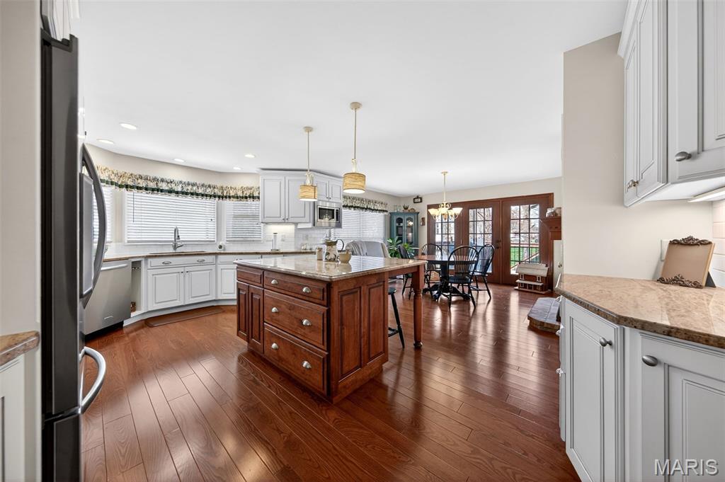 Christopher Winds - Residential