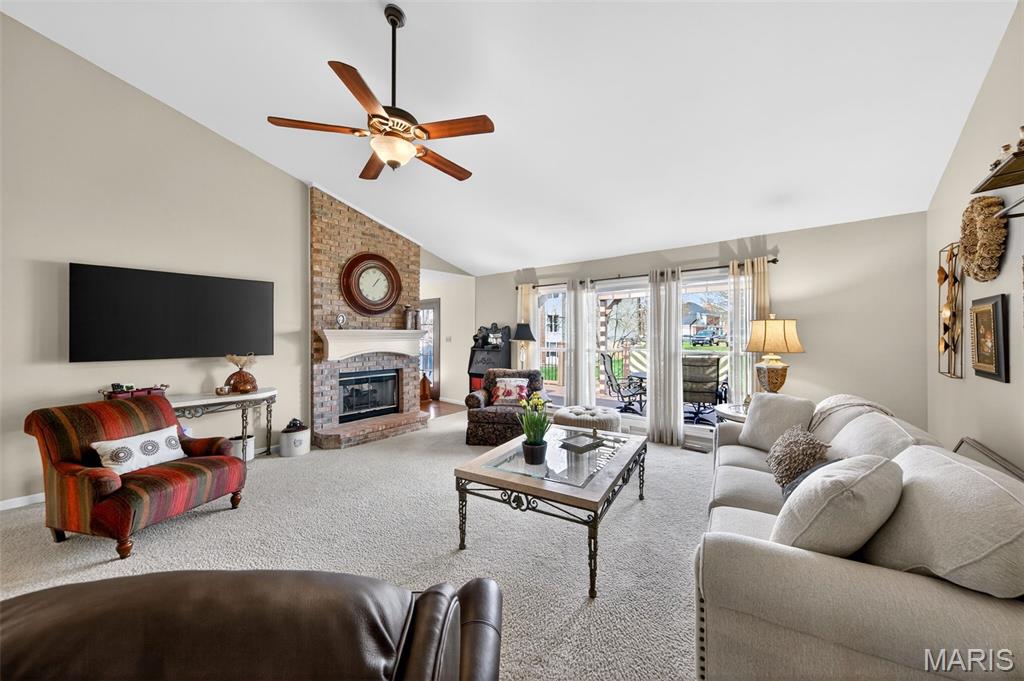 Christopher Winds - Residential