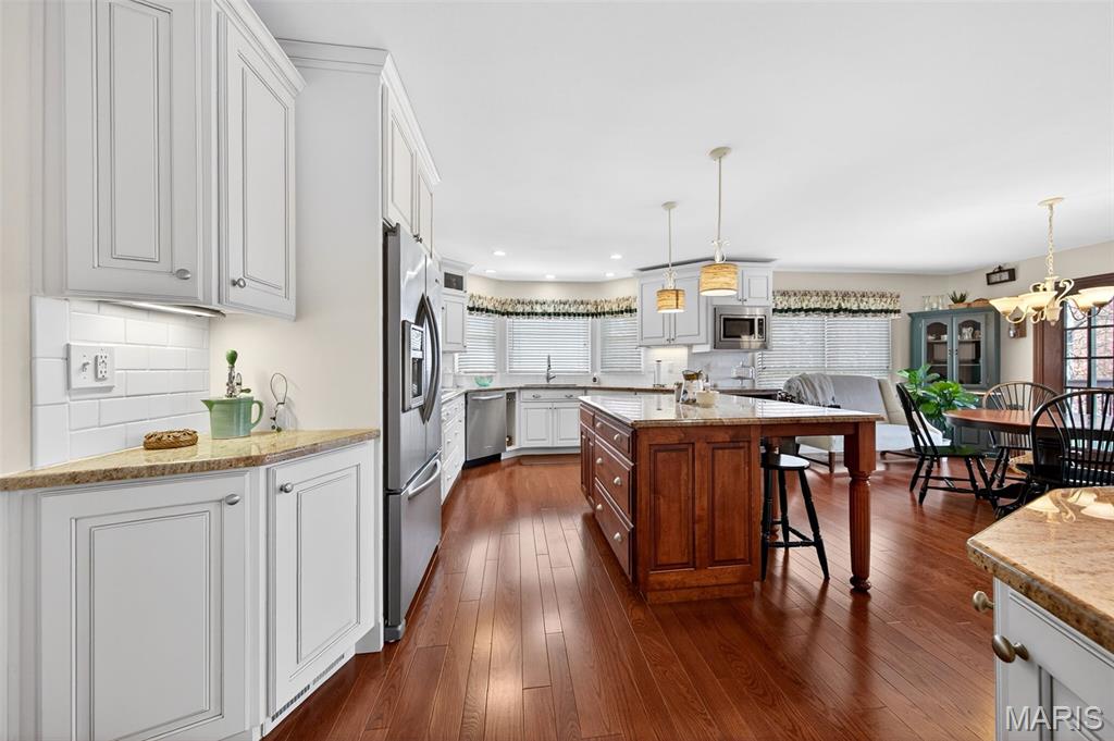 Christopher Winds - Residential