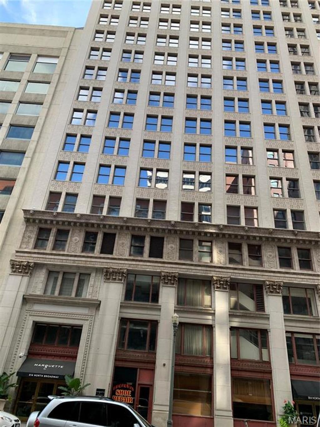 Photo of 300 N Broadway #1402, St Louis, MO 63102 (MLS # 26027177)