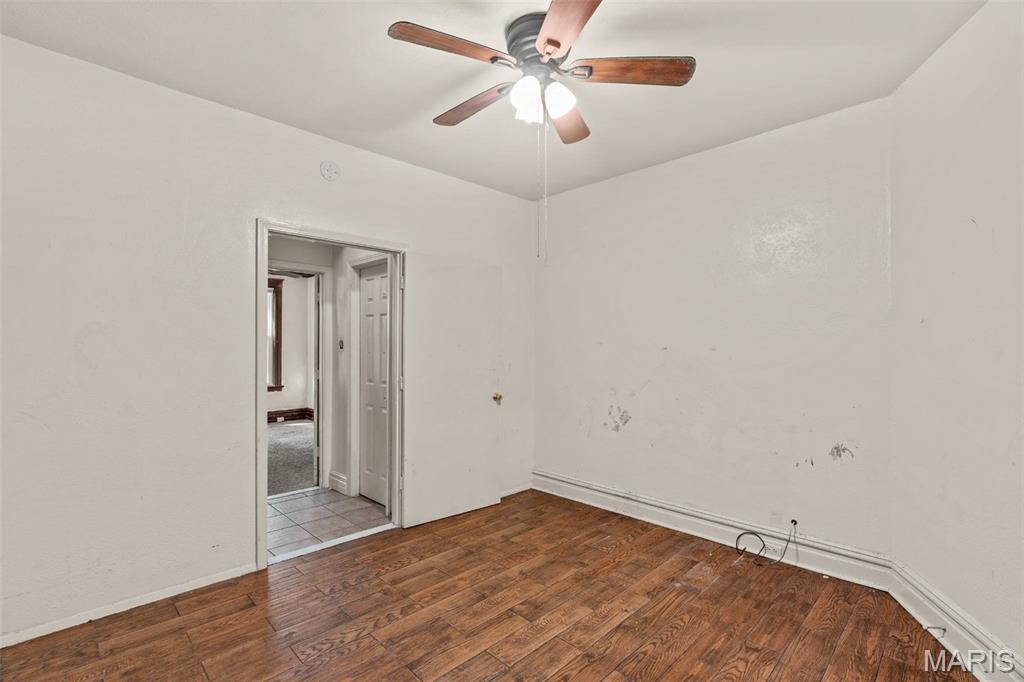C B 5017 Arsenal - Residential Income