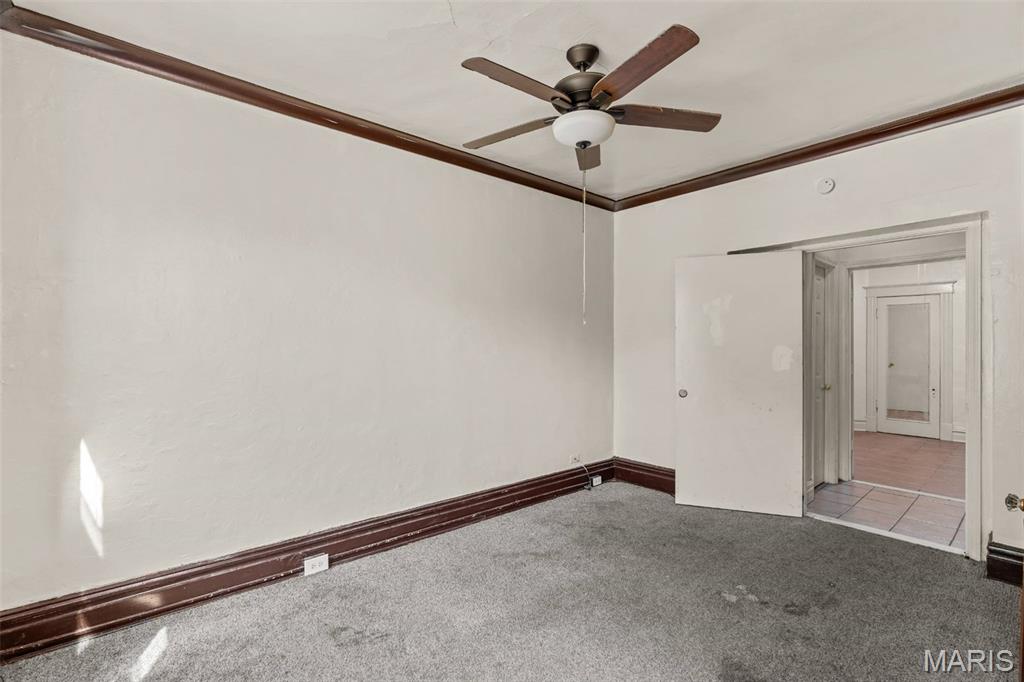 C B 5017 Arsenal - Residential Income