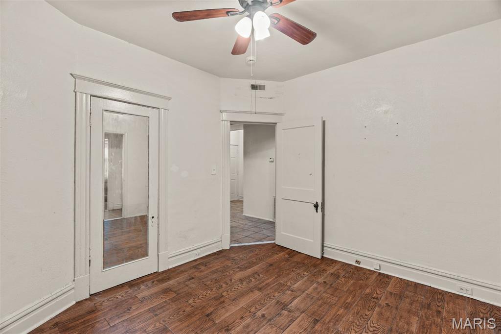 C B 5017 Arsenal - Residential Income