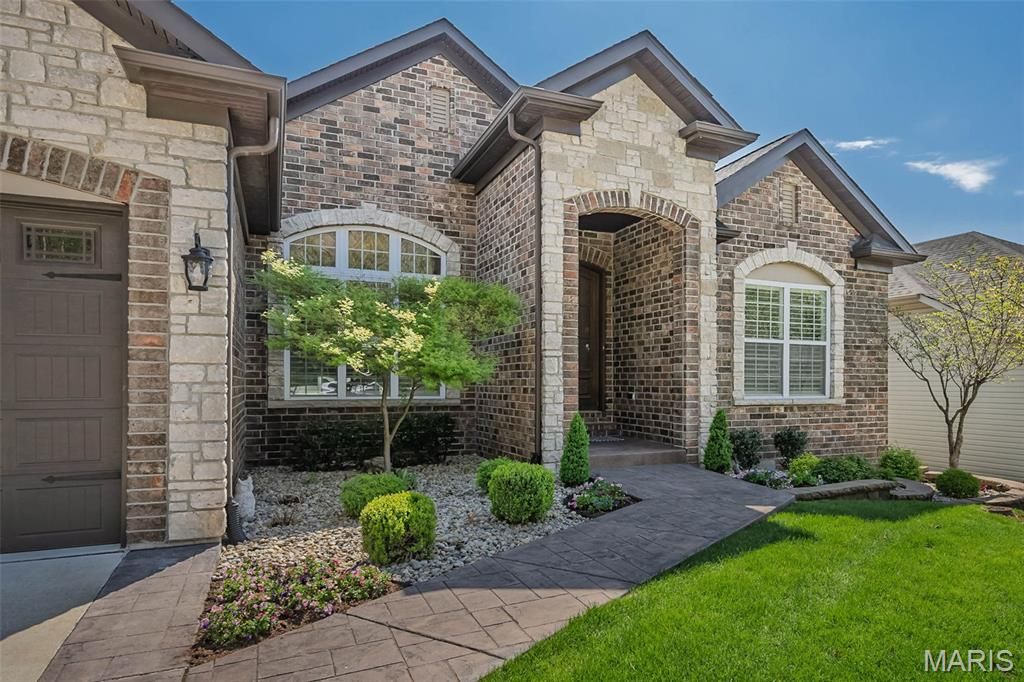 Photo of 342 Harbor Bluff Drive, Unincorporated, MO 63026 (MLS # 26000682)