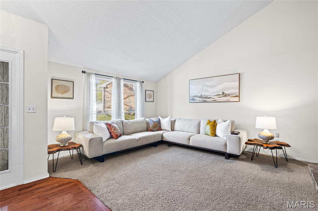 Woodlake Village Condo 8 - Residential