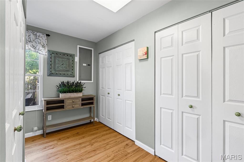 Woodlake Village Condo 8 - Residential