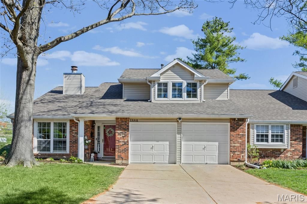 Photo of 13311 Chapel Mill Drive, St Louis, MO 63141 (MLS # 26020290)