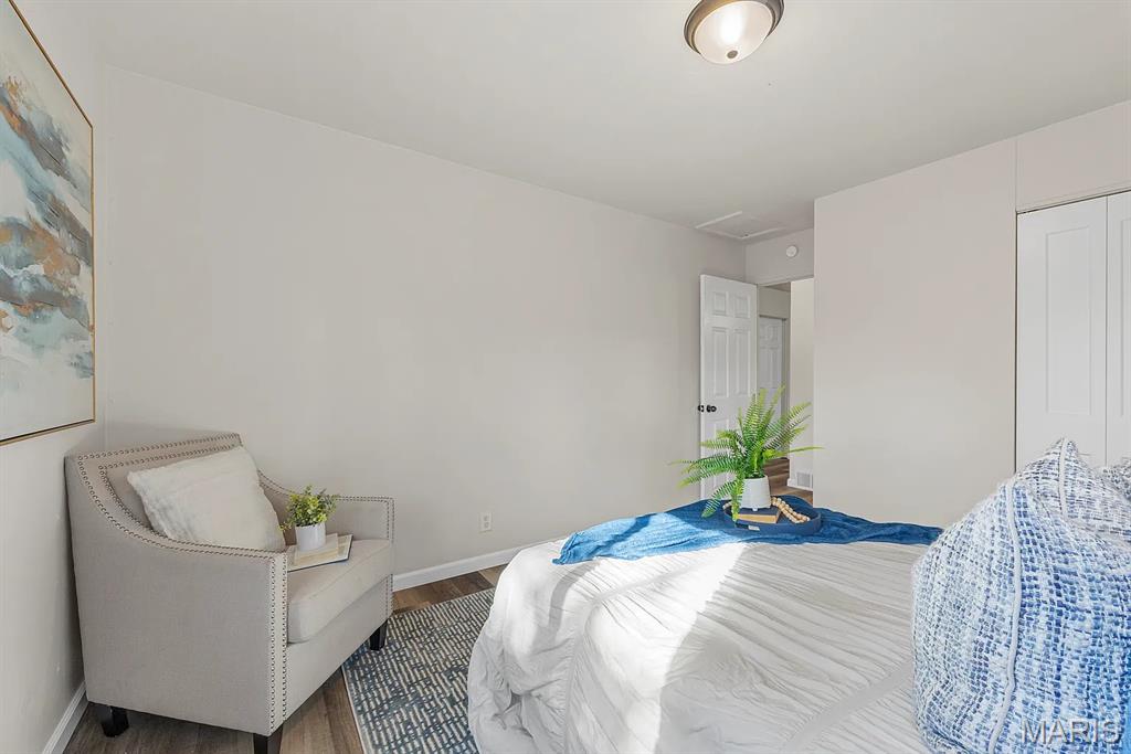 Castle Point Unit 3 - Residential Lease