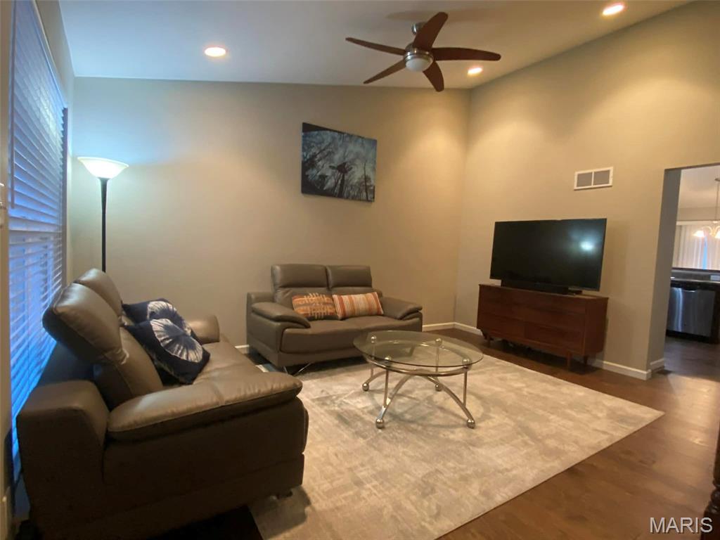 Arbors Of Rockwood One The - Residential