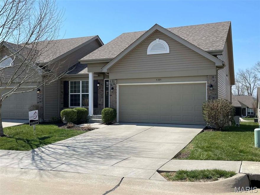 Two bedroom villa in Arbors of Rockwood! This unit has a walkout basement and two stall garage, with no exterior maintenance required. Arbors of Rockwood lifestyle community offers subdivision lake, walking/biking trails, picnic areas, and dog park. Walking distance to Eureka Elementary School, and riding distance to subdivision entrance of Greensfelder Park.