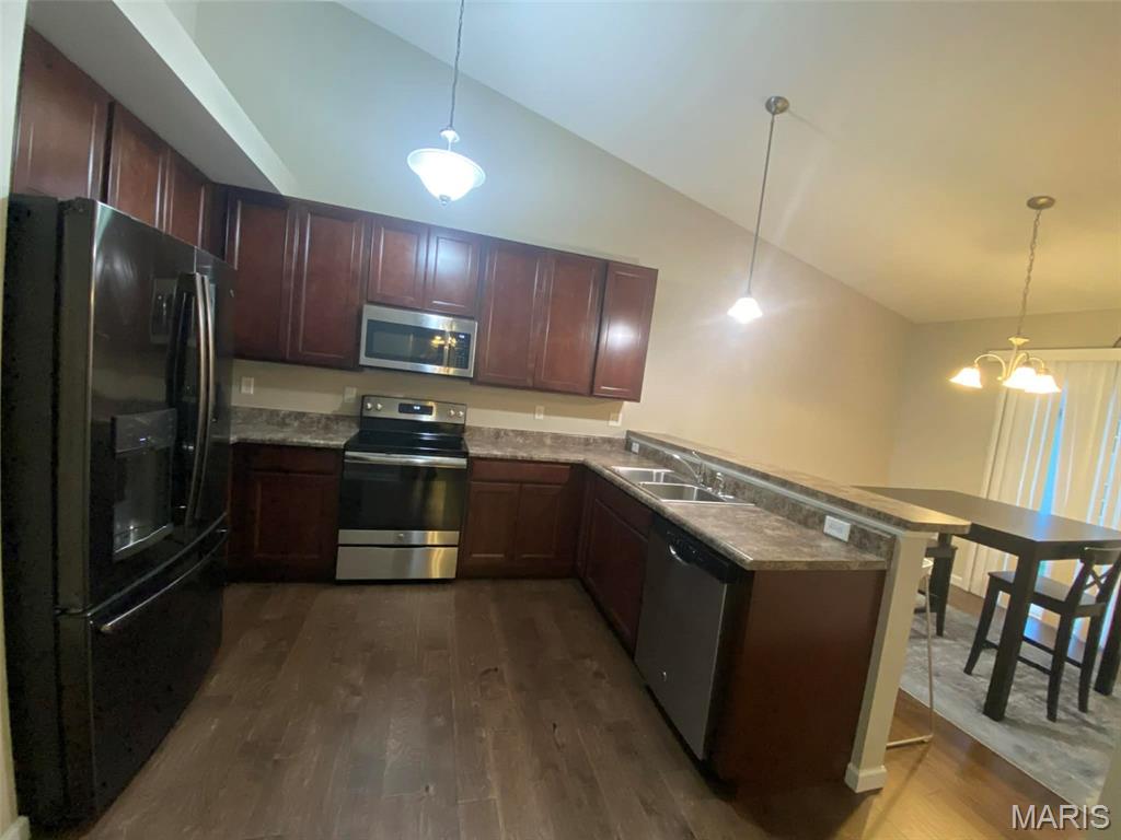 Arbors Of Rockwood One The - Residential