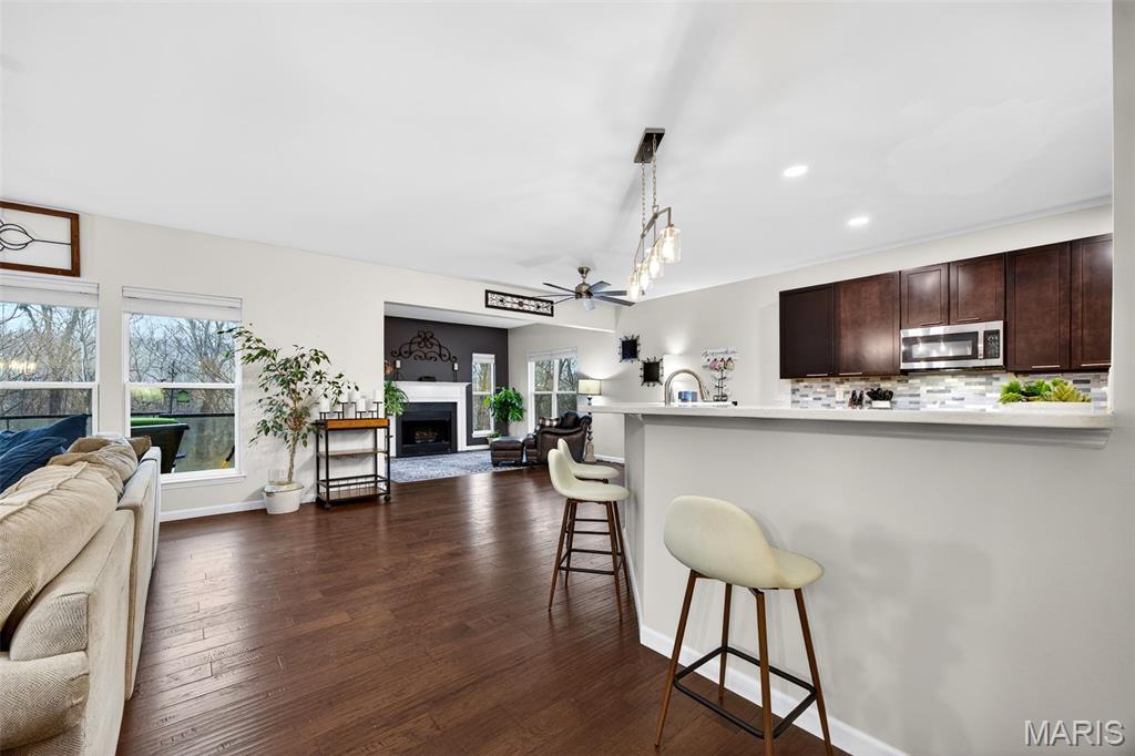 Carlton Glen Estate #14 - Residential