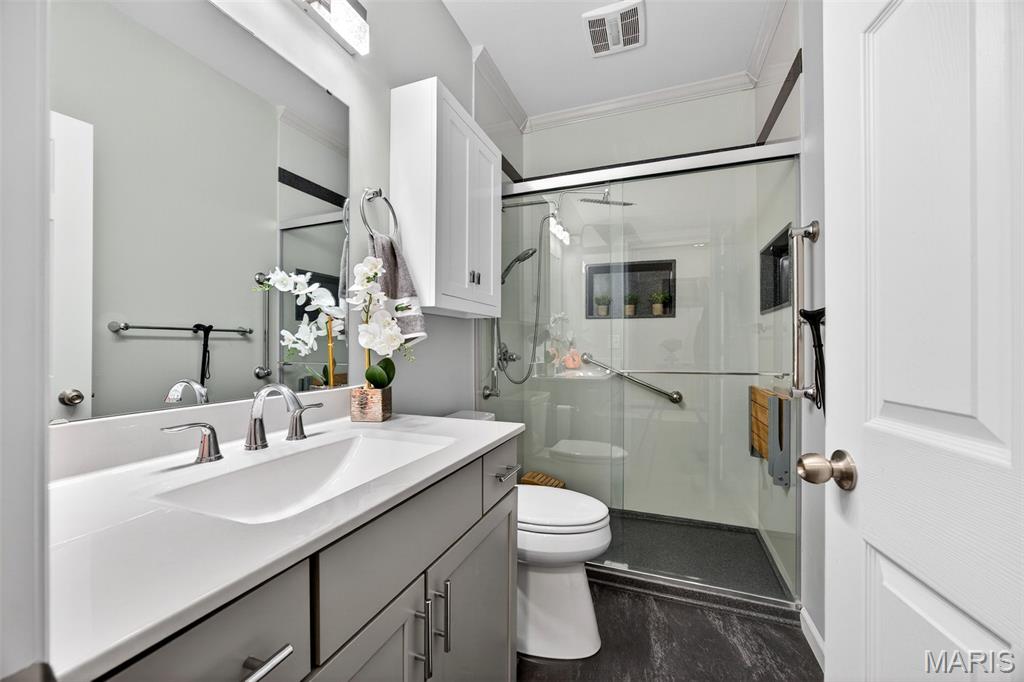 Carlton Glen Estate #14 - Residential