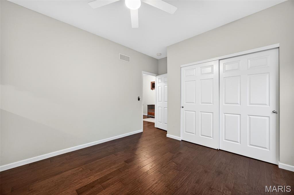 Carlton Glen Estate #14 - Residential