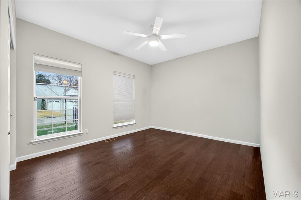 Carlton Glen Estate #14 - Residential