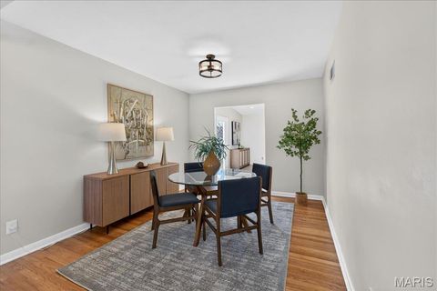 Tiny photo for 509 Parkwoods Avenue, Kirkwood, MO 63122 (MLS # 26006502)