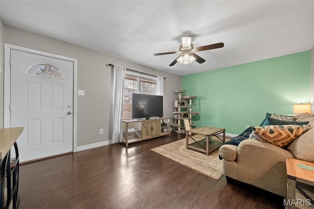 Photo of 706 Maple Avenue, Pevely, MO 63070 (MLS # 25080158)