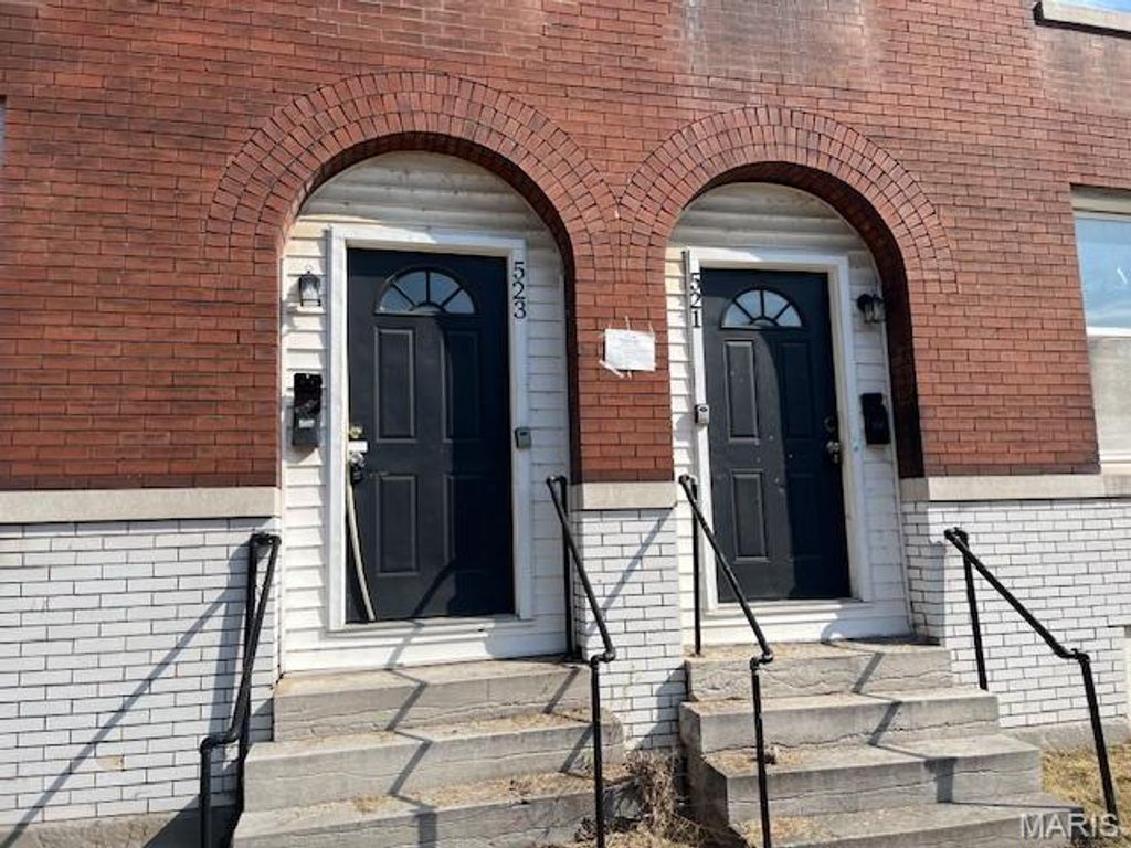 Photo of 521 Fassen Street, St Louis, MO 63111 (MLS # 25073426)