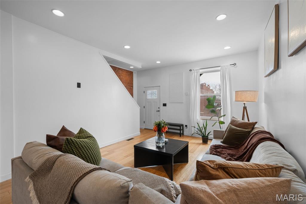 St Louis Commons Add - Residential