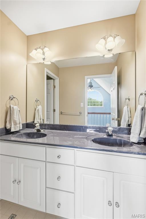 Honeystone - Residential