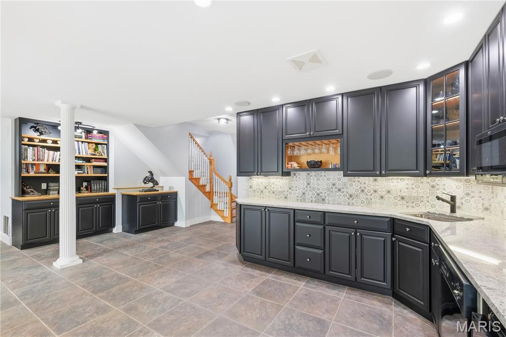Honeystone - Residential