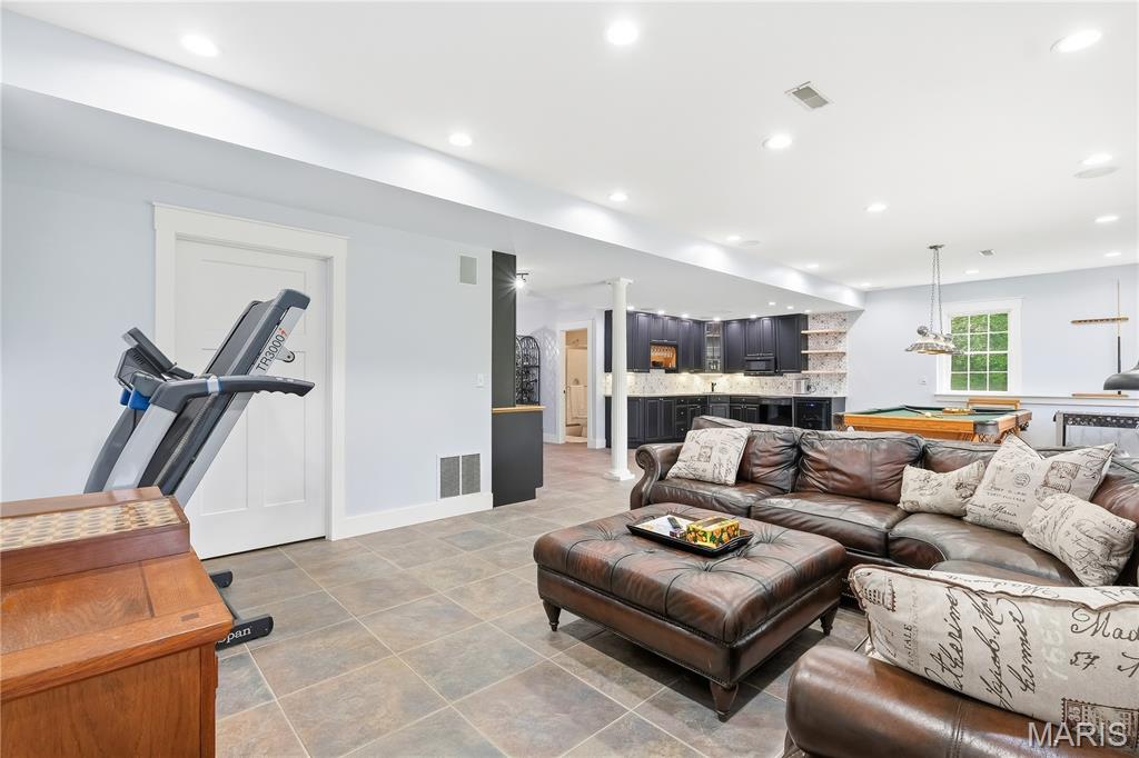 Honeystone - Residential