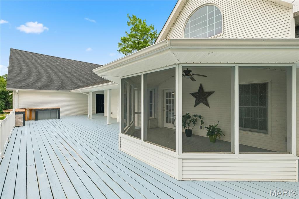 Honeystone - Residential