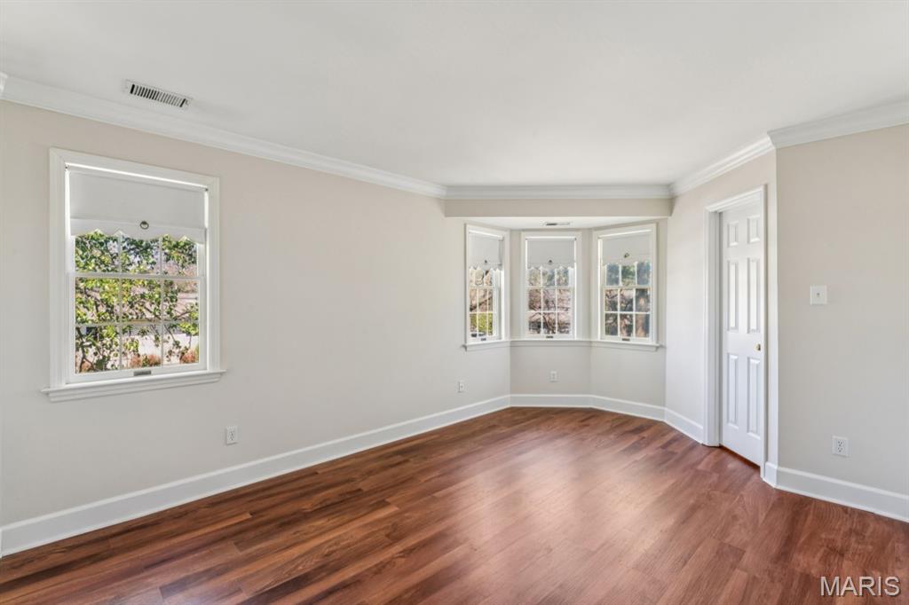 Country Club Terrace Condo - Residential