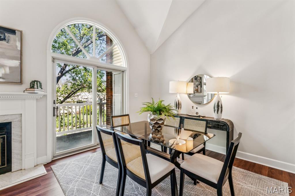 Country Club Terrace Condo - Residential