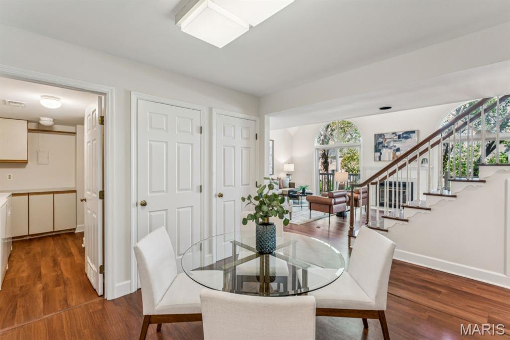 Country Club Terrace Condo - Residential