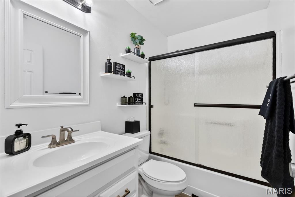 Country Club Manor Iv Sec I - Residential