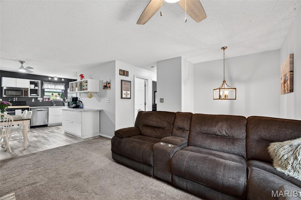 Country Club Manor Iv Sec I - Residential