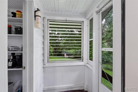 Tiny photo for 907 N Woodlawn Avenue, Kirkwood, MO 63122 (MLS # 26043290)
