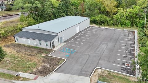 306 N Market Street Warrenton MO 63383