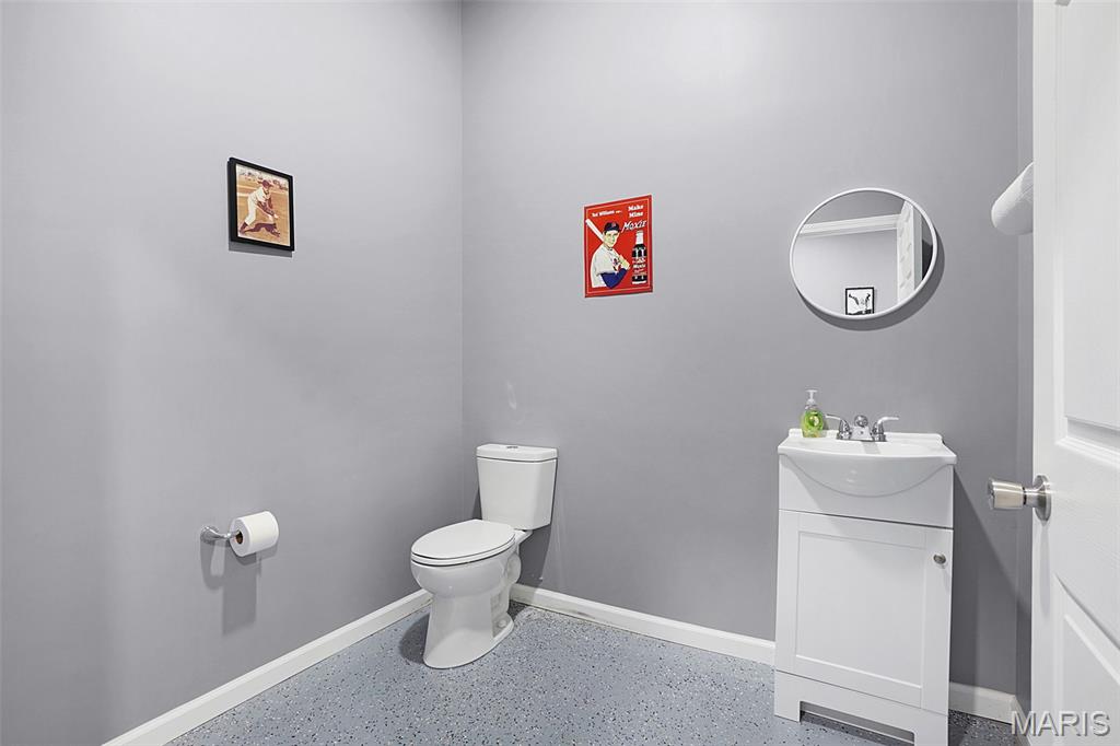 Original Town/Warrenton - Commercial Sale