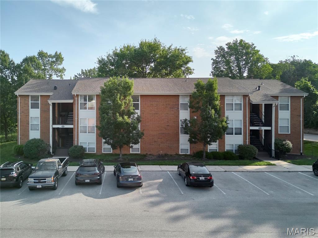 1937 Greenpoint Drive 304
