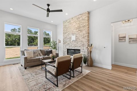 Tiny photo for 403 Rayburn Avenue, St Louis, MO 63127 (MLS # 26008366)