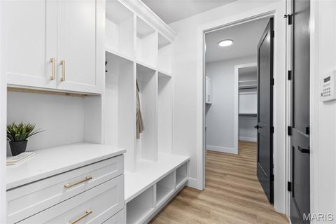 Tiny photo for 403 Rayburn Avenue, St Louis, MO 63127 (MLS # 26008366)